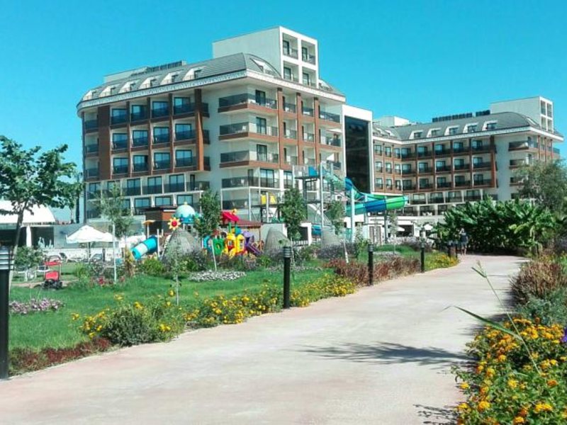 Glamour Resort & Spa 146202