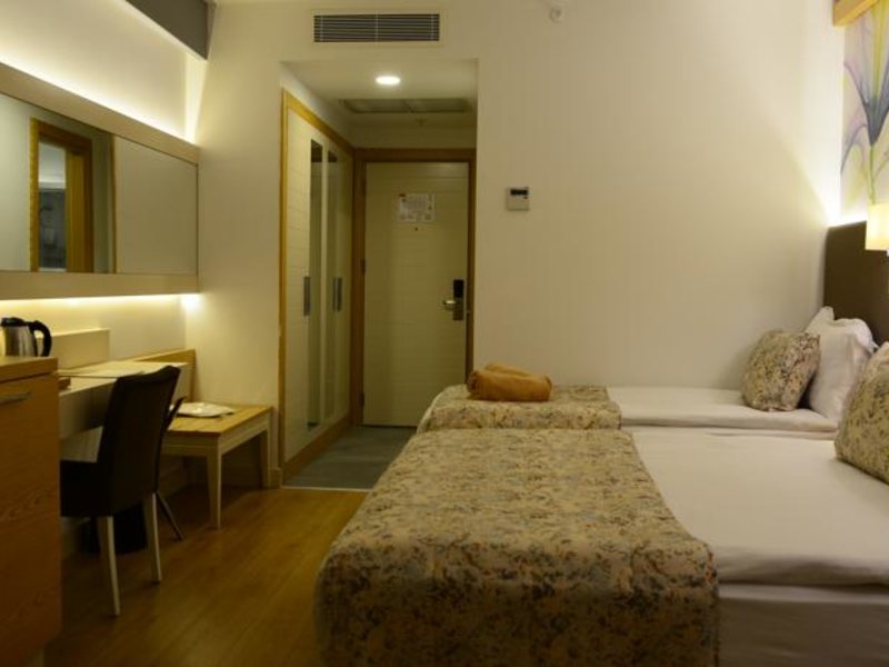 Glamour Resort & Spa 146208