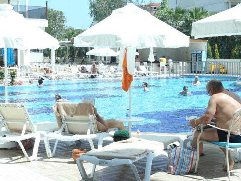 Glamour Resort & Spa 146218