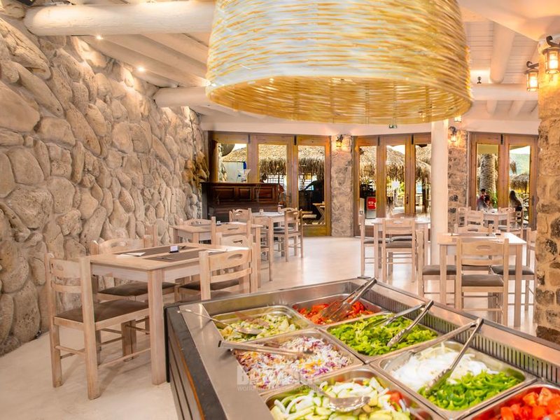 Gloria Maris Hotel Suites & Villa  305942