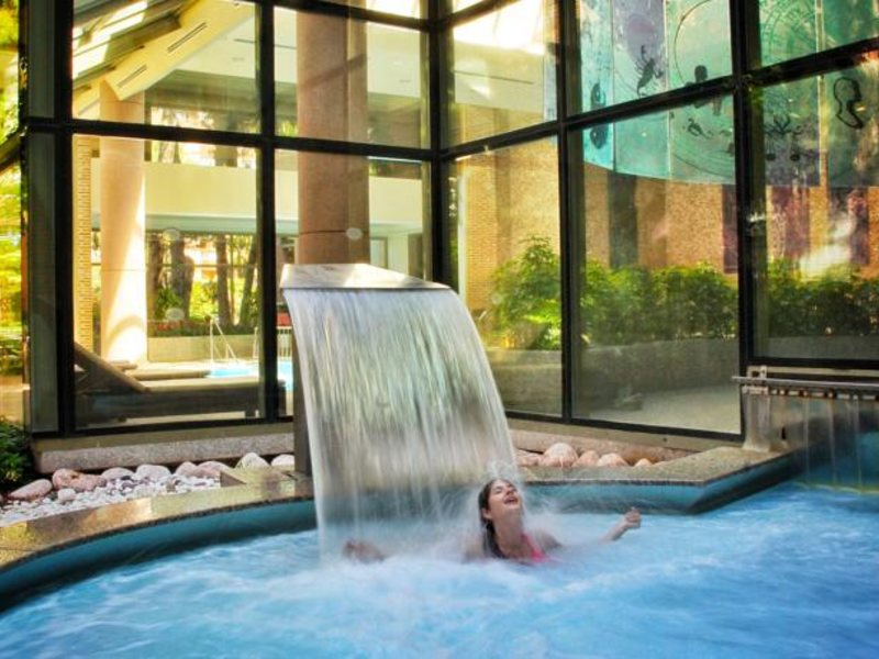 Gloria Verde Resort 75034