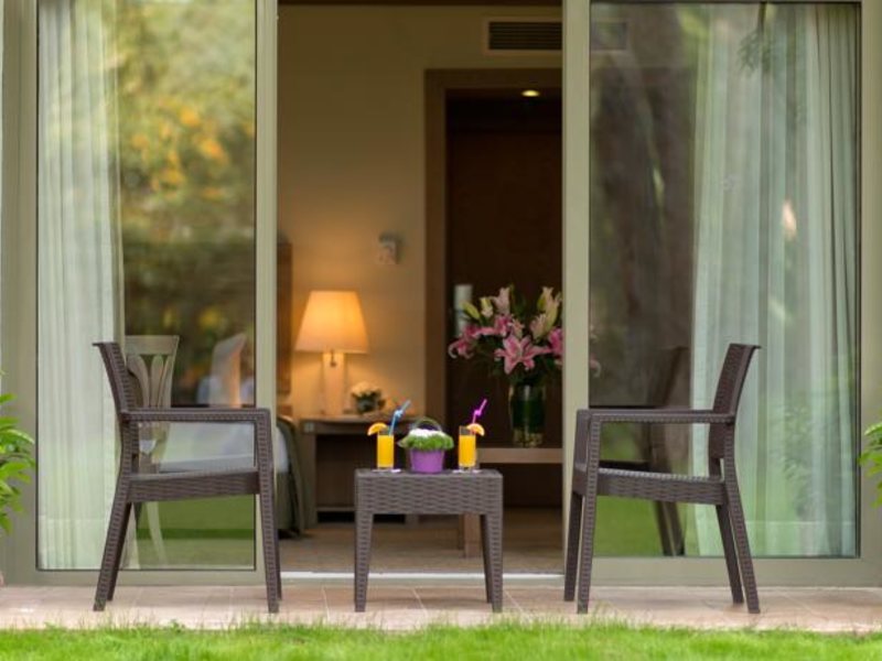 Gloria Verde Resort 75042