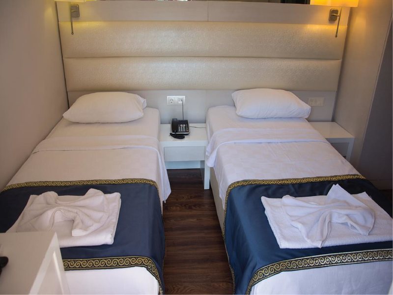 Gold Butik Hotel 190198