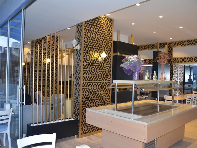 Gold Kaya Hotel 190228