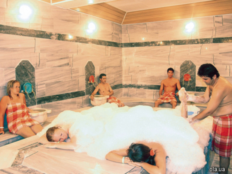 Gold Safran Hotel 8886