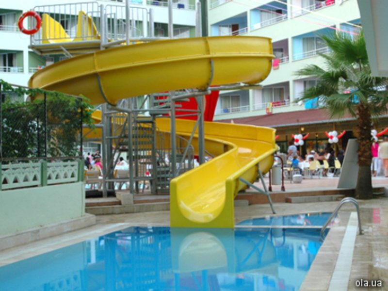 Gold Safran Hotel 8891