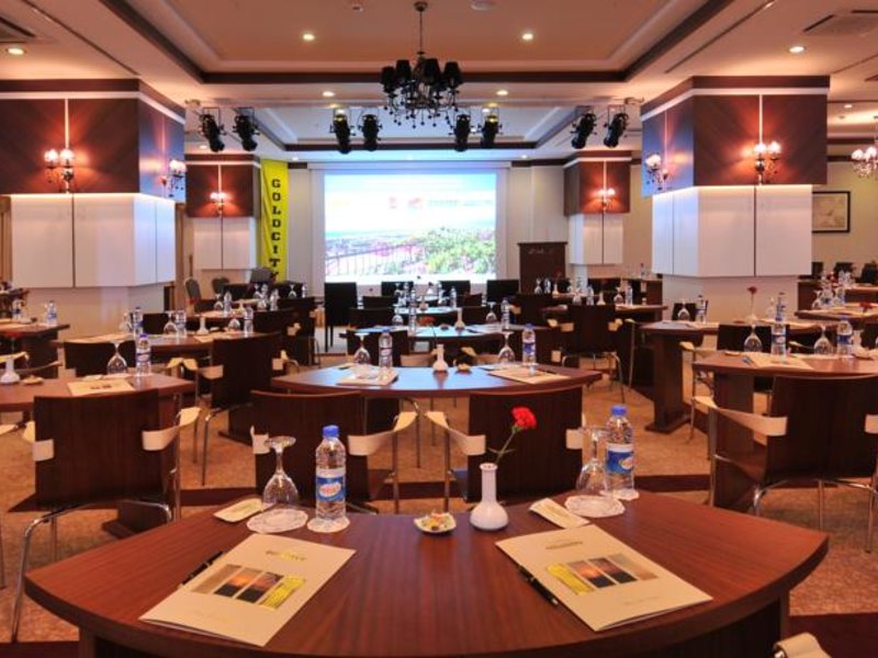 Goldcity Tourism Complex 160222