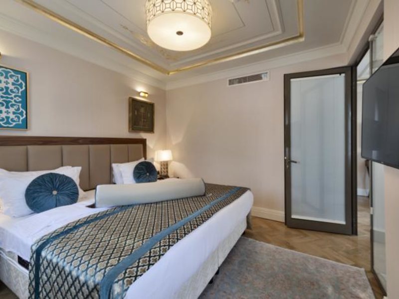 Golden Age 1 Hotel 75070