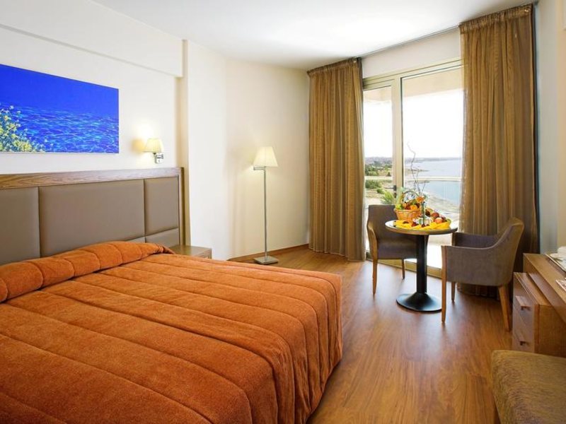 Golden Bay Beach Hotel 205575