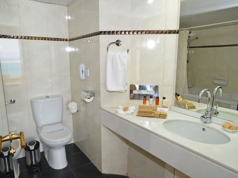 Golden Bay Beach Hotel 205578