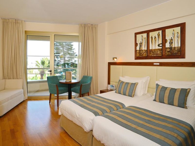Golden Bay Beach Hotel 205580
