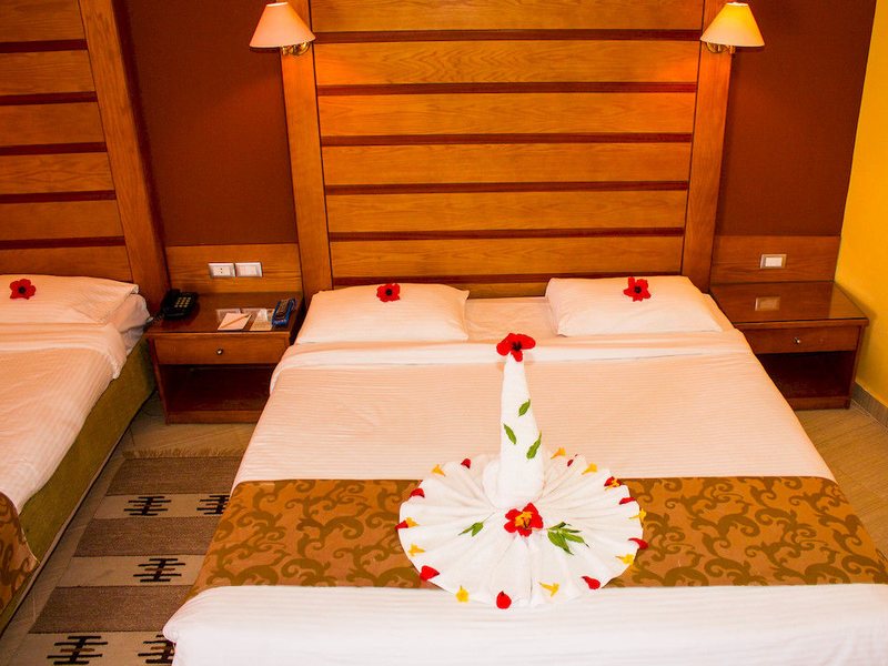 Golden Beach Resort (ex 126518