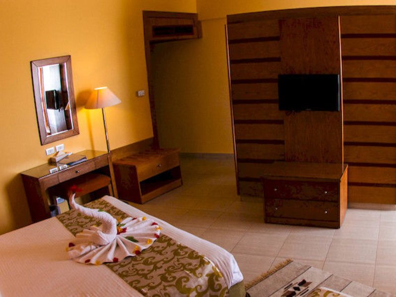 Golden Beach Resort (ex 126519