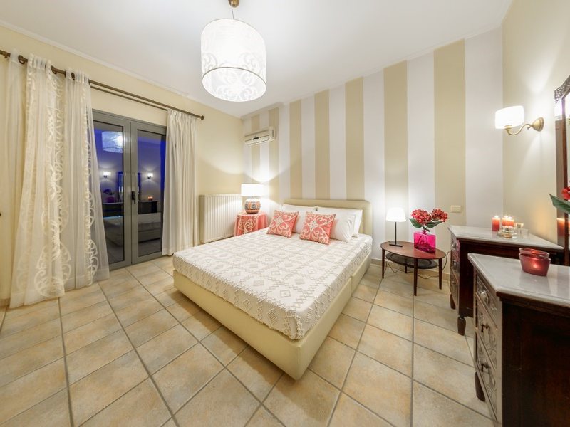 Golden Coast Resort 305988