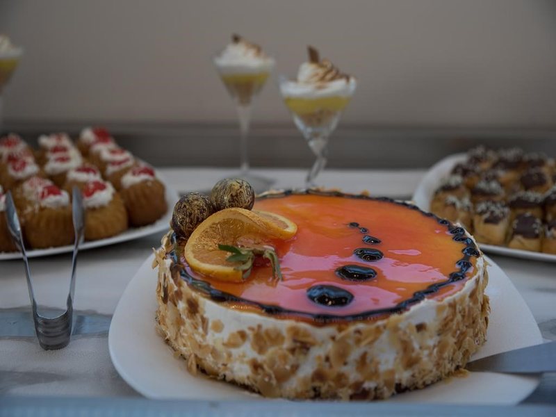 Golden Coast Resort 306009