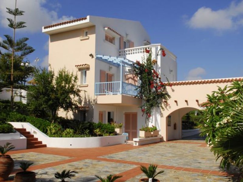 Golden Dream Apartments 100983