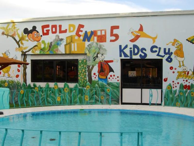 Golden Five Club  124105