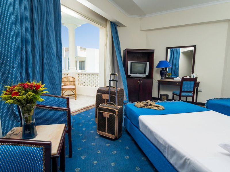 Golden Five Emerald 124131