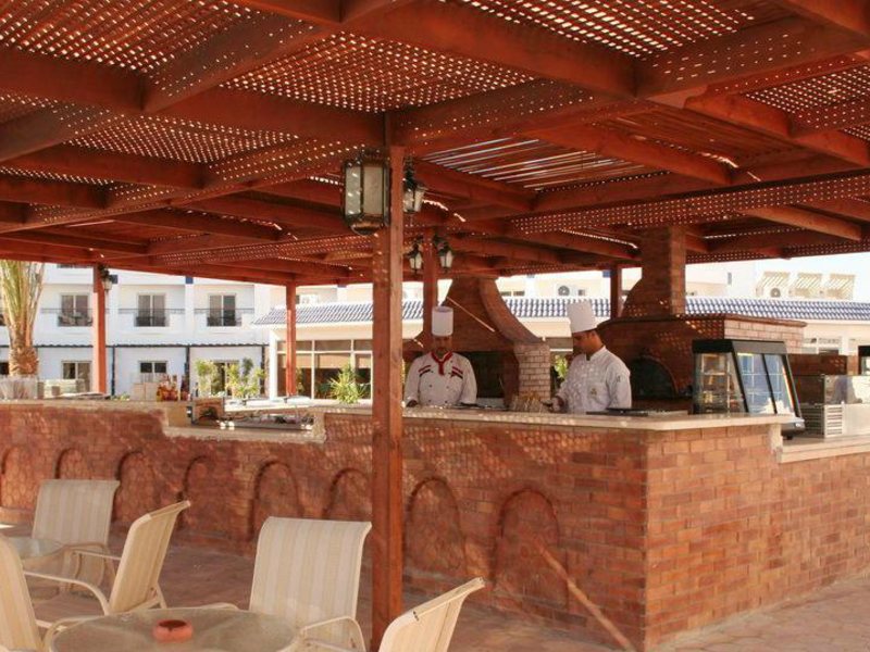 Golden Five Topaz Suites Hotel (ex 124229