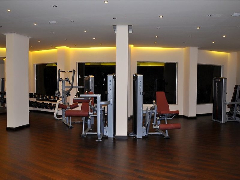 Golden Five Topaz Suites Hotel (ex 124240