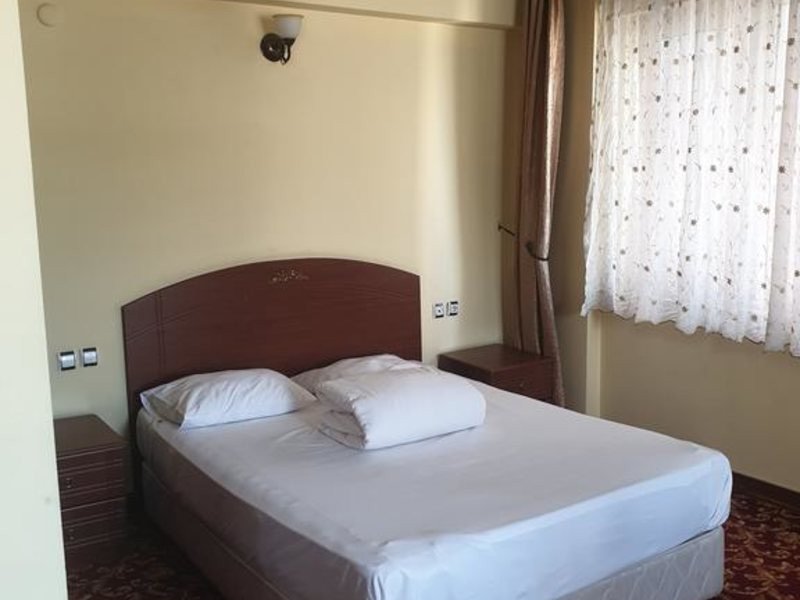 Golden Hill Hotel 301664