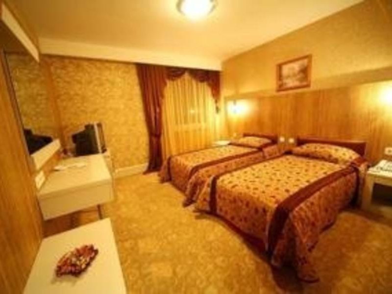 Golden Hill Hotel 301668