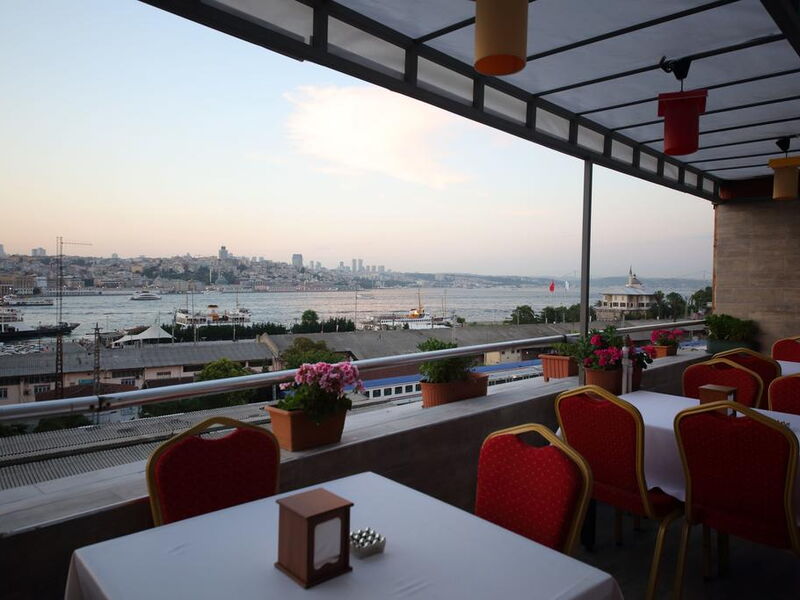 Golden Horn Istanbul 241921