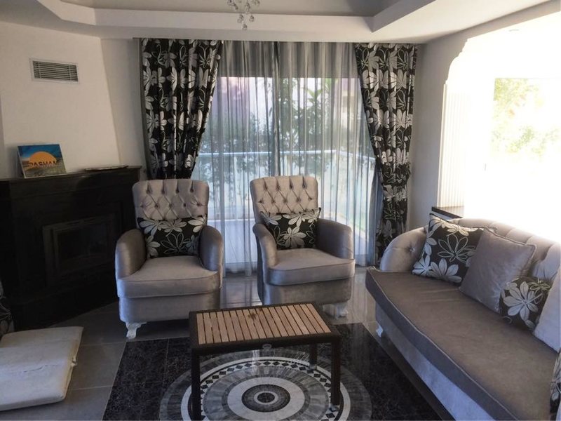 Golden Life Blue Green Residence 275888