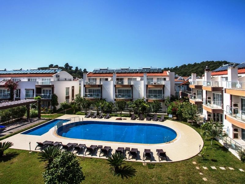 Golden Life Blue Green Residence 275908