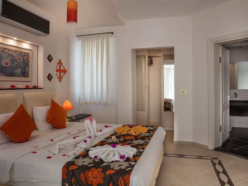 Golden Life Heights Deluxe Suit Hotel 278348