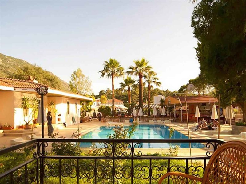 Golden Life Vento Hotel 303421