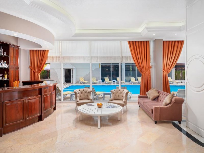 Golden Orange Hotel 303197