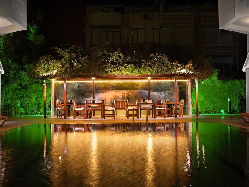 Golden Orange Hotel 303206