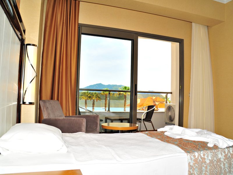 Golden Rock Beach 30838