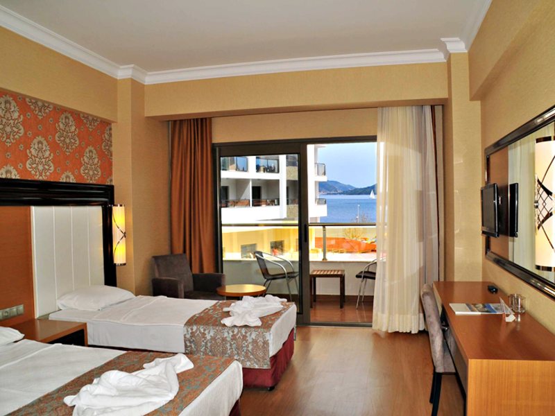 Golden Rock Beach 30841