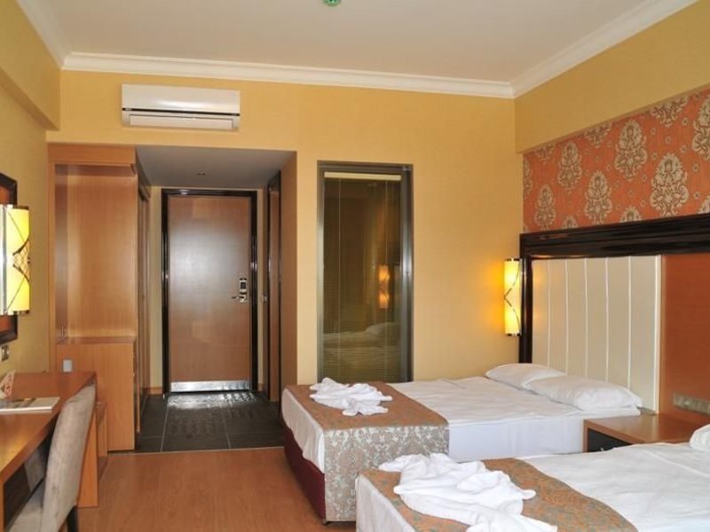 Golden Rock Beach 40565