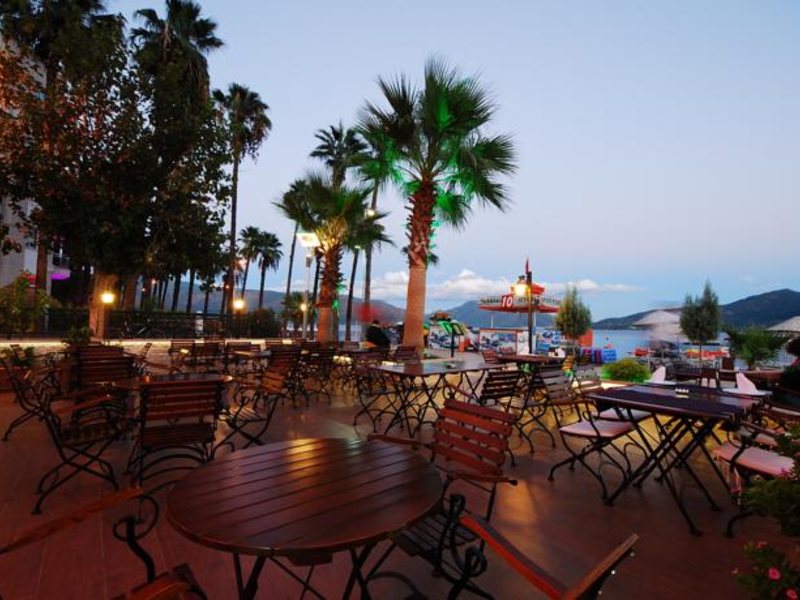 Golden Rock Beach 75331