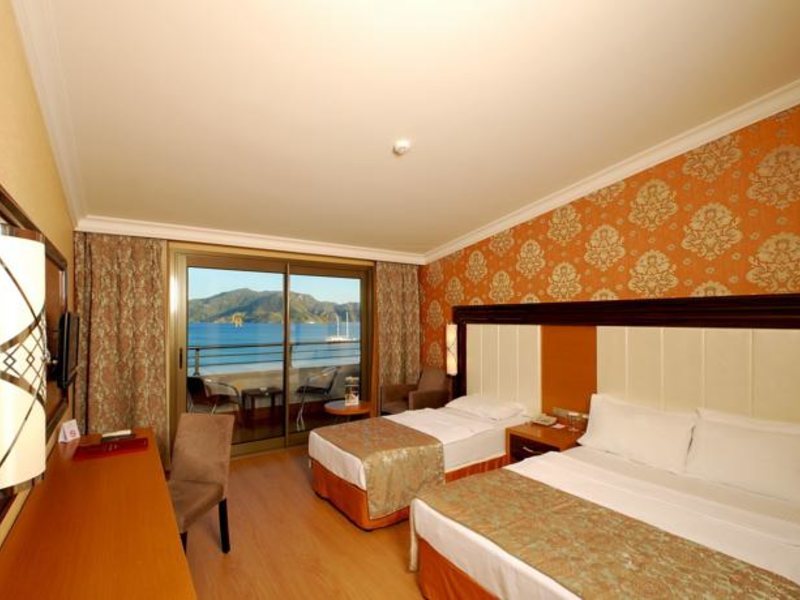 Golden Rock Beach 75345