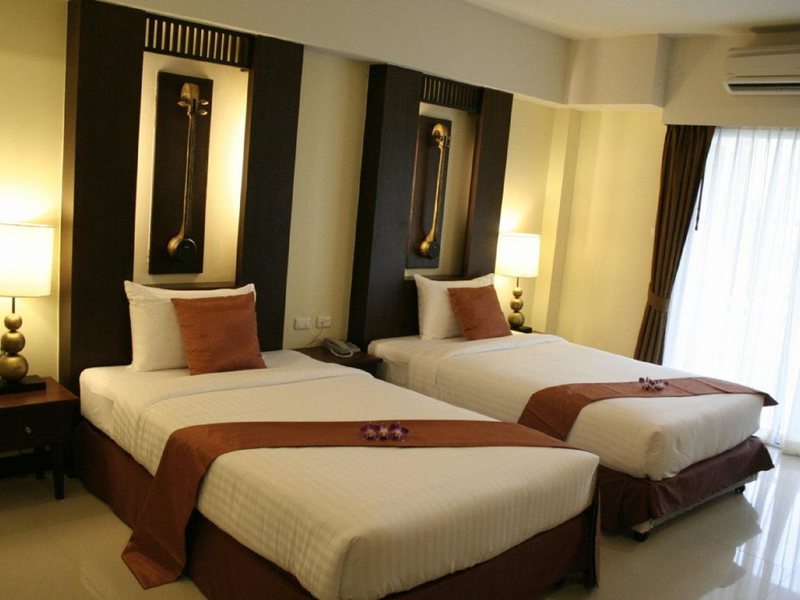 Golden Sea Pattaya 199647