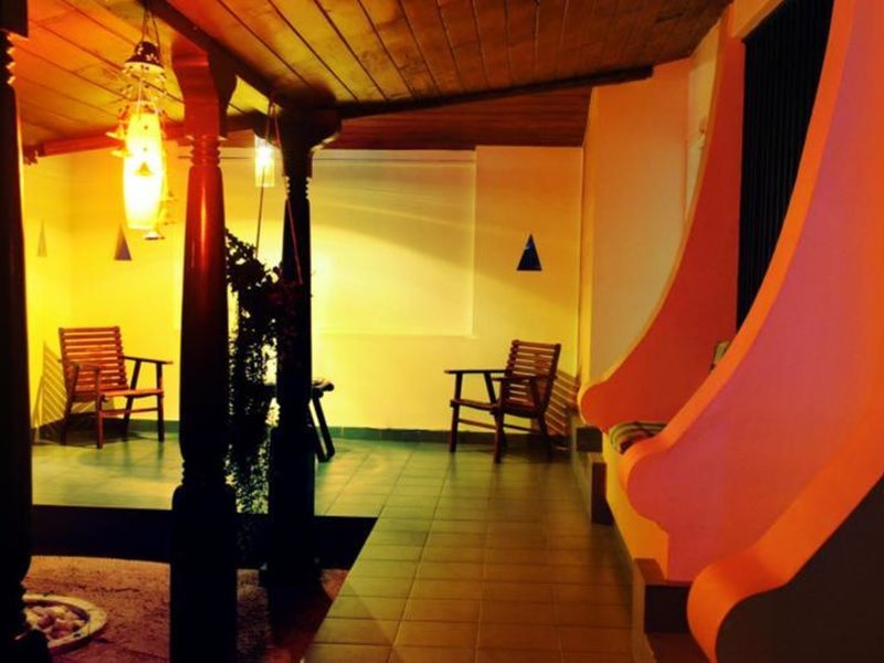 Golden Star Beach Hotel  107563