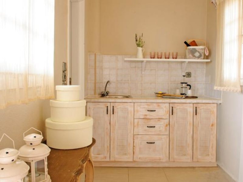 Golden Sun Studios 97595