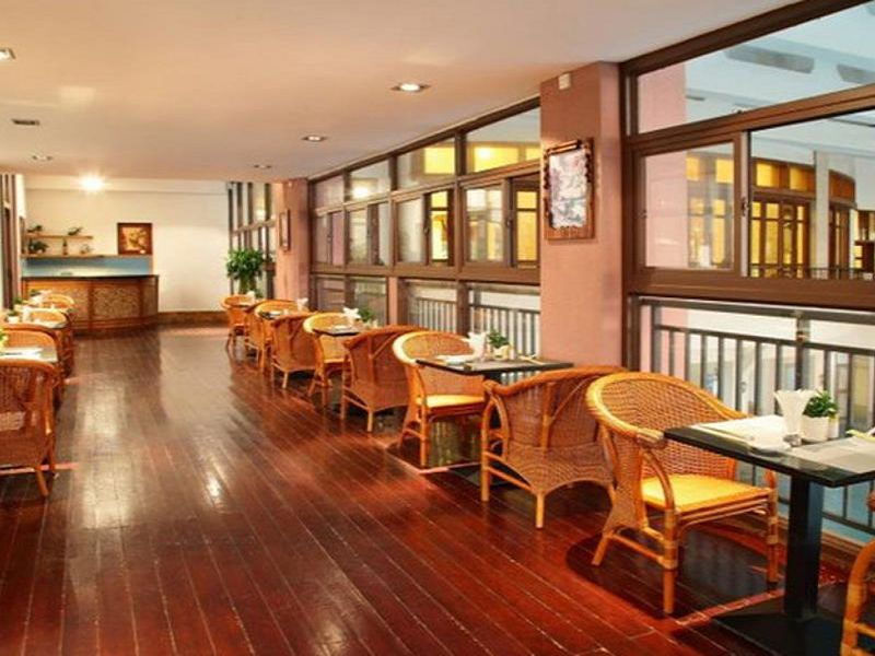 Golden Sunshine Hotspring Resort  298170