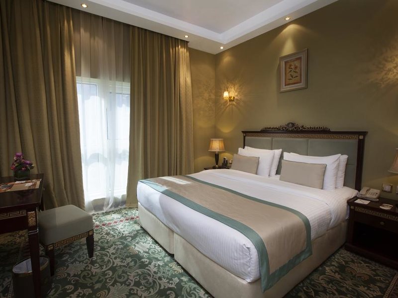 Golden Tulip Al Thanyah Hotel Apartment 193127