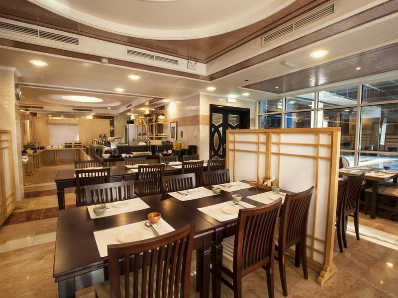 Golden Tulip Al Thanyah Hotel Apartment 193134