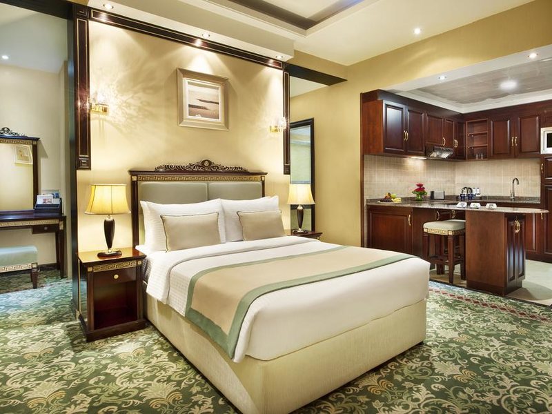 Golden Tulip Al Thanyah Hotel Apartment 193149