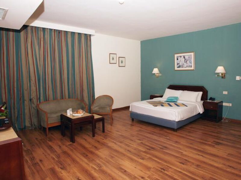 Golden Tulip Aqaba 120000