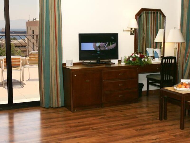 Golden Tulip Aqaba 120001