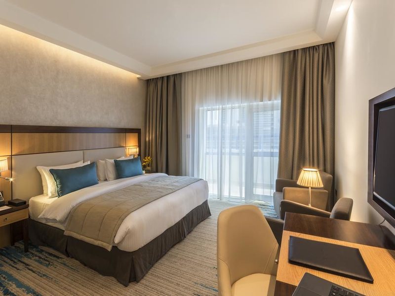 Golden Tulip Media Hotel 270433