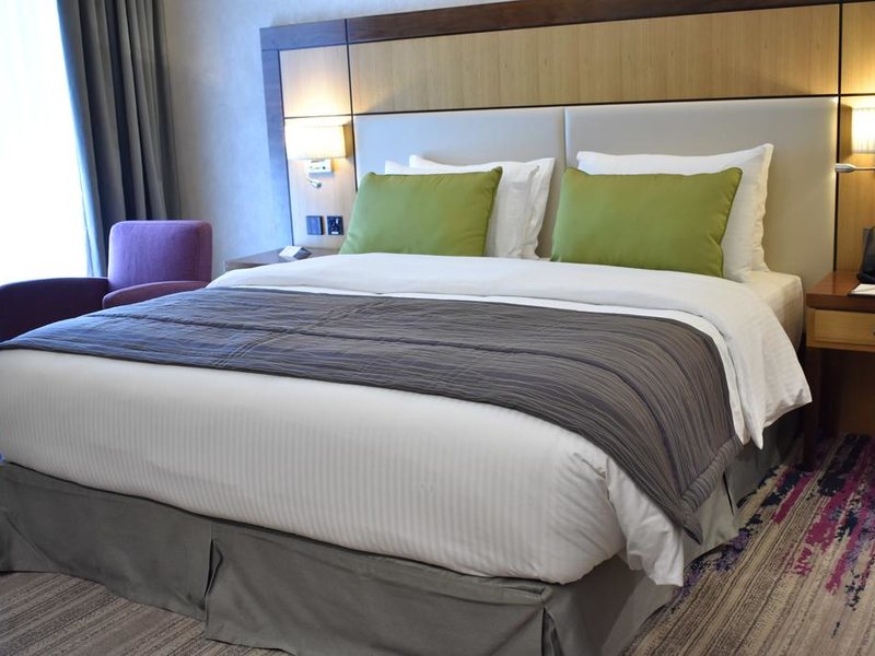 Golden Tulip Media Hotel 270438