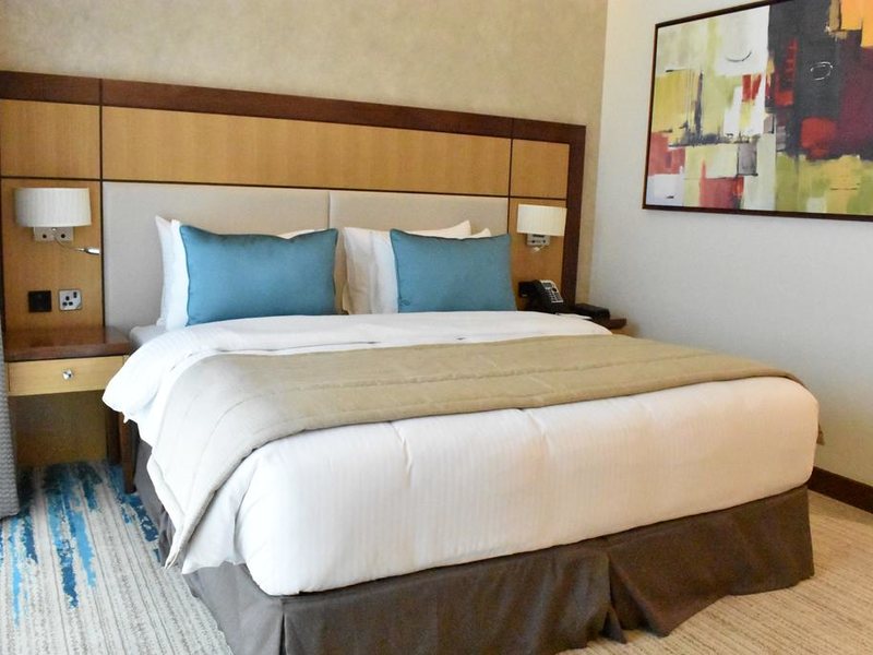 Golden Tulip Media Hotel 270439